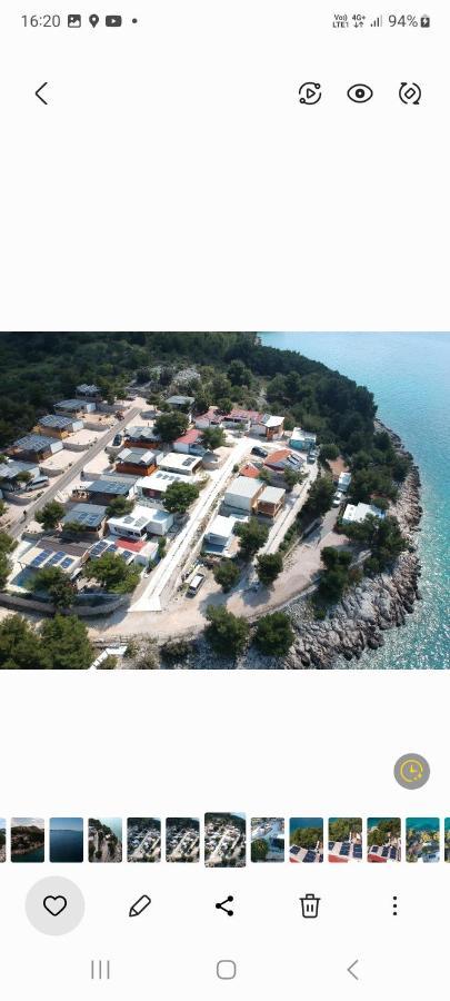 Hipo Camp Mobil Home Arta Pakoštane Eksteriør billede