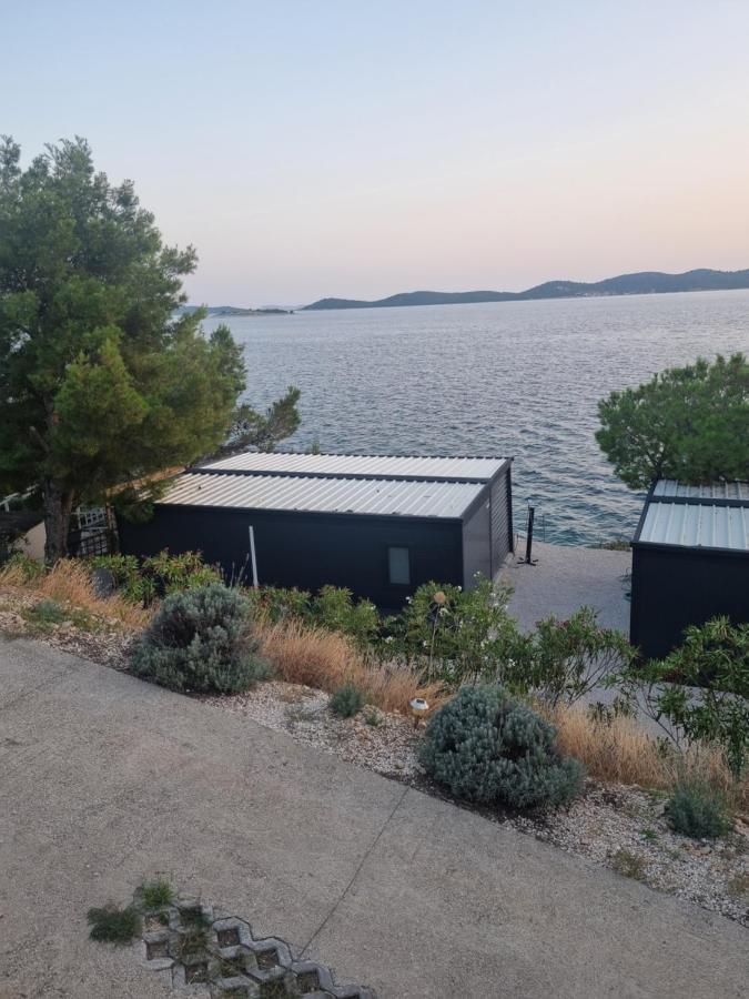 Hipo Camp Mobil Home Arta Pakoštane Eksteriør billede